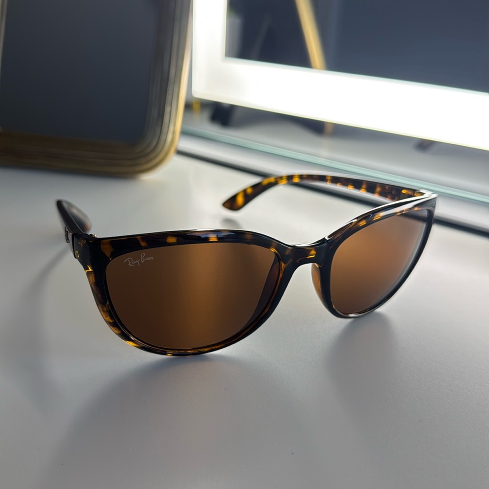 Ray-Ban Sunglasses